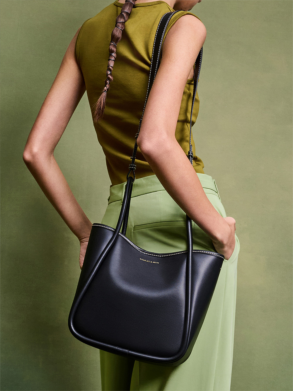 Mini Lyla Tubular Tote Bag - Black - CHARLES & KEITH